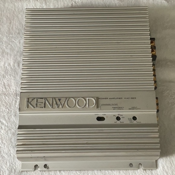 Kenwood vintage OLD SCHOOL Gray Car Audio Amplifier - Picture 1 of 4